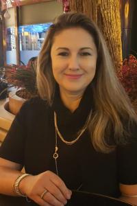 Av.Arb. Fennur Güçlü KARAEFE